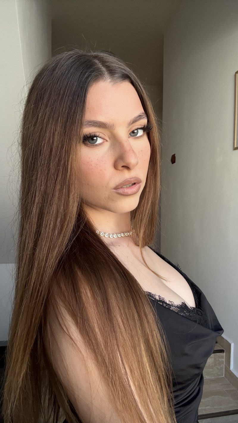 Профилна снимка на Михаела Михова Гълъбова