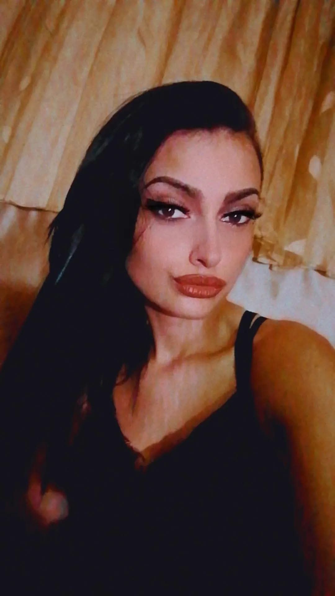 Таня