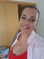 Александрина — UGC криейтър