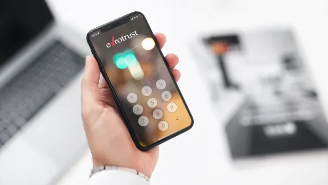 Видео за Instagram/TikTok за технологичен продукт